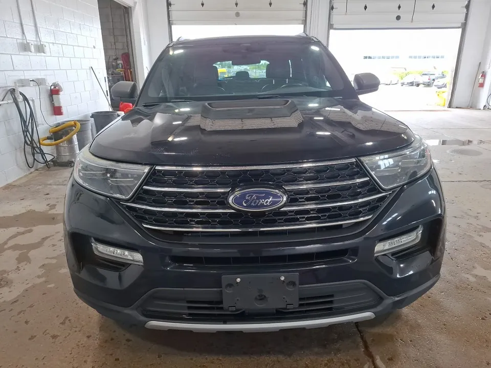 Ford Explorer 2020 photo 2