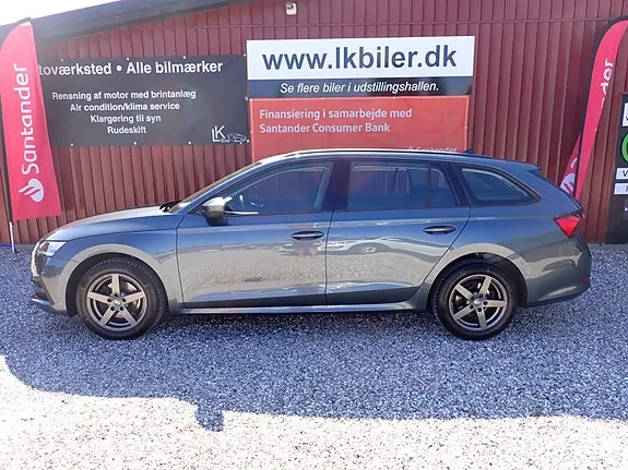 Skoda Octavia 2021 photo 3