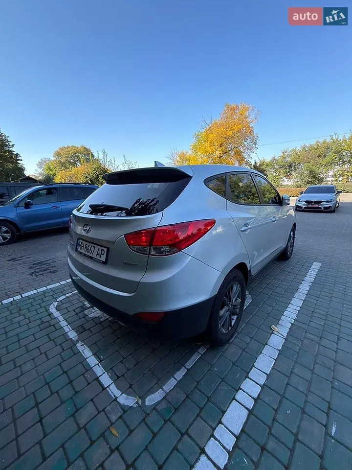 Hyundai Tucson 2014 photo 2