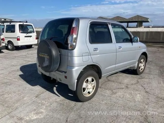 Daihatsu Terios 2007 photo 4