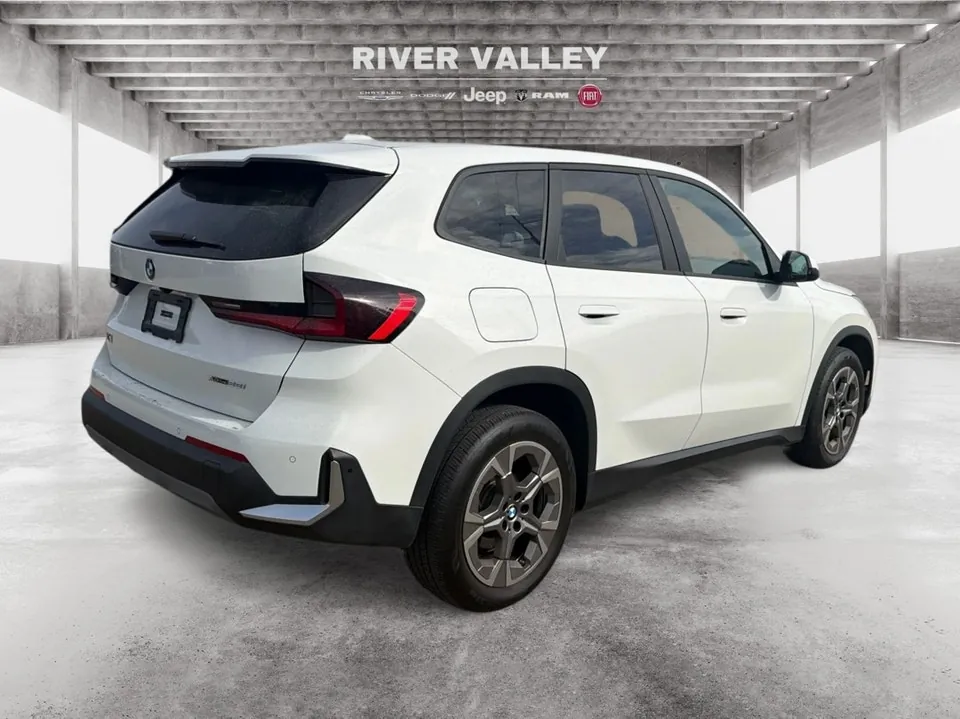 BMW X1 2025 photo 3