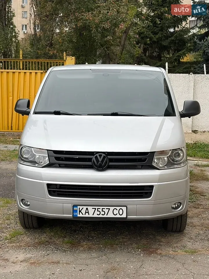 Volkswagen Caravelle