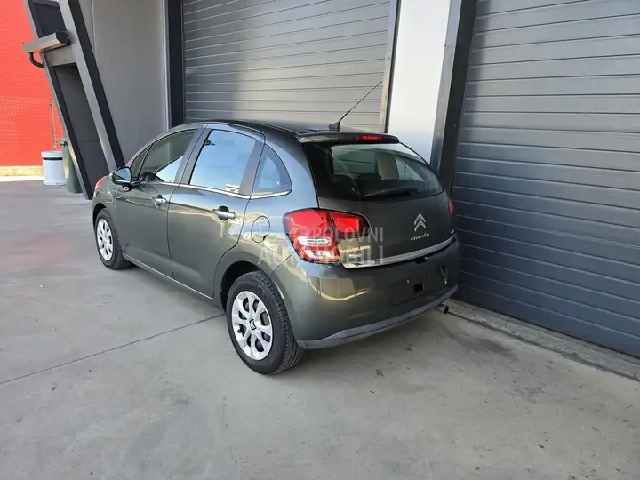 Citroen C3 2011 photo 3