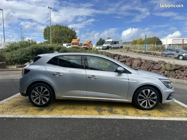 Renault Megane 2023 photo 4