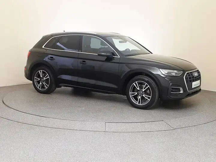 Audi Q5 2023 photo 3