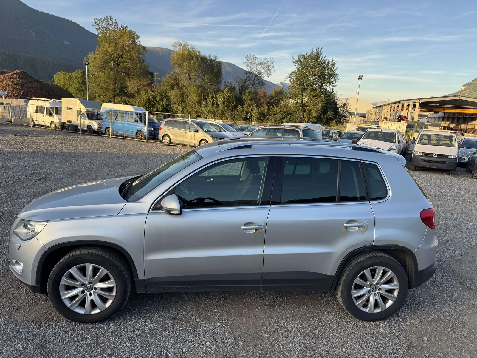 Volkswagen Tiguan 2010 photo 3