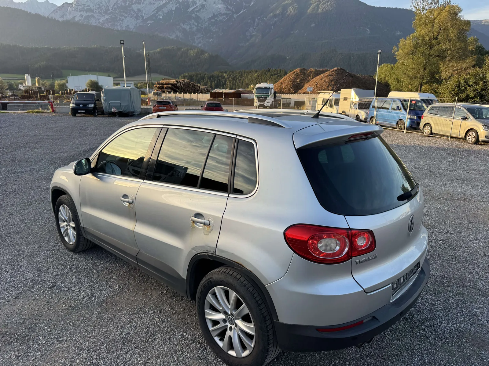 Volkswagen Tiguan 2010 photo 4