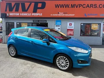 Ford Fiesta 2014 photo 2