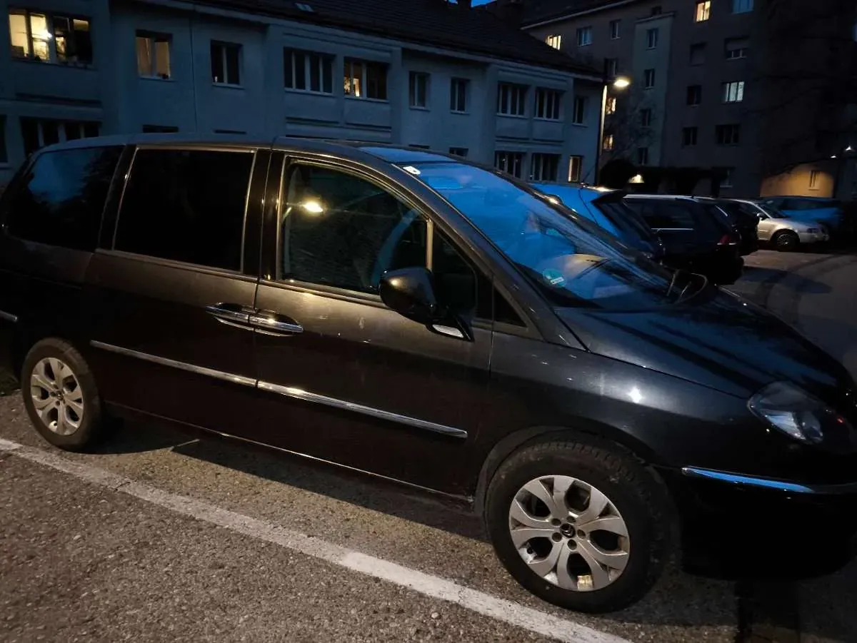 Citroen C8 2013 photo 3