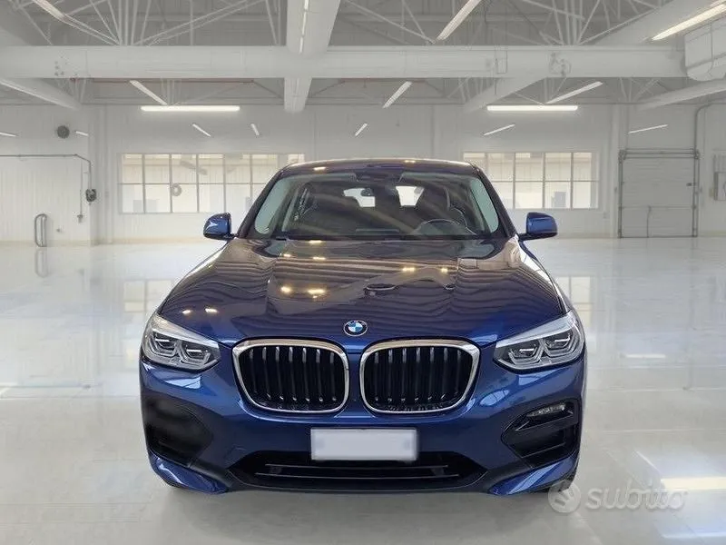 BMW X4 2021 photo 2