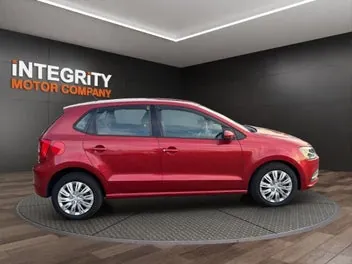 Volkswagen Polo 2015 photo 4