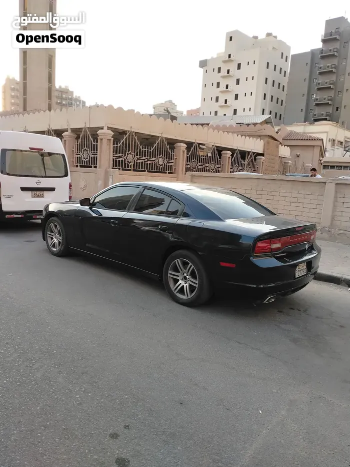 Dodge Charger 2013 photo 2
