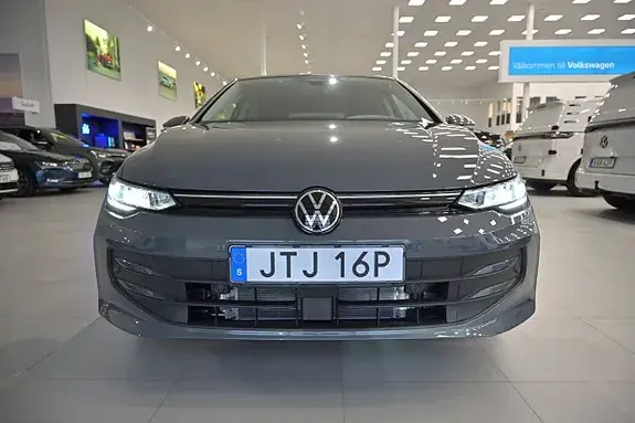 Volkswagen Golf I 2026 photo 3