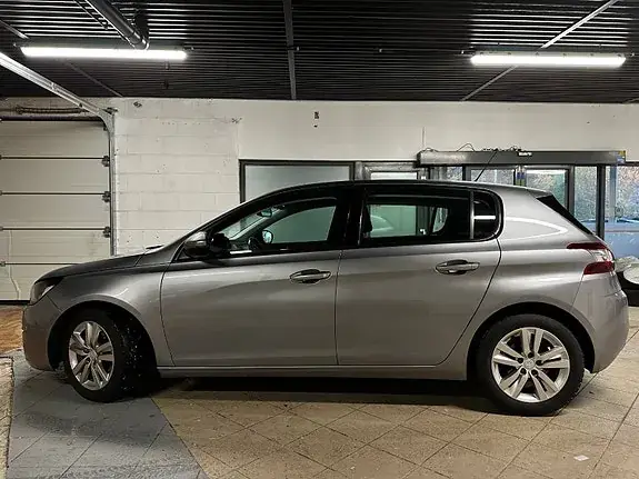 Peugeot 308 2014 photo 2