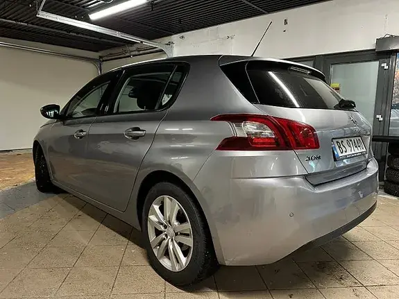 Peugeot 308 2014 photo 3
