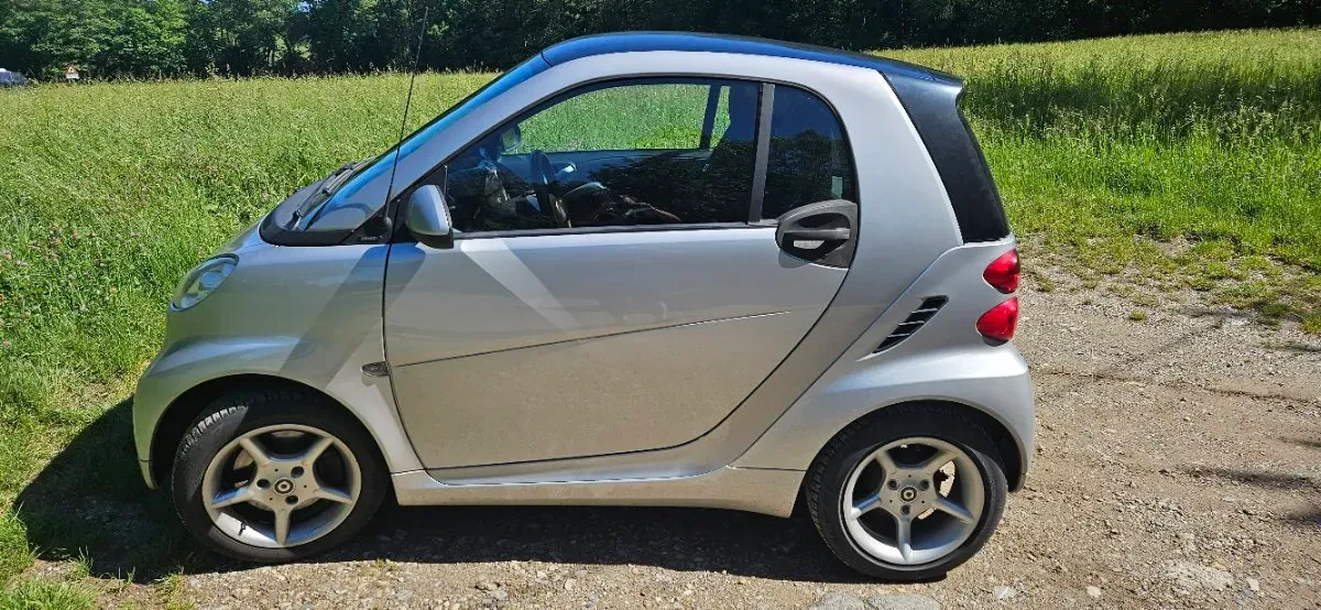 Smart Fortwo 2012 photo 3