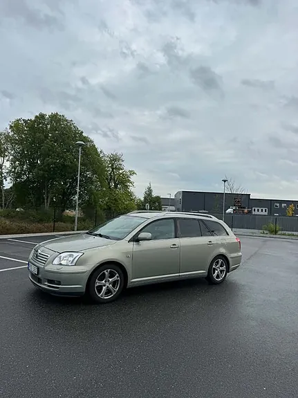 Toyota Avensis 2006 photo 3