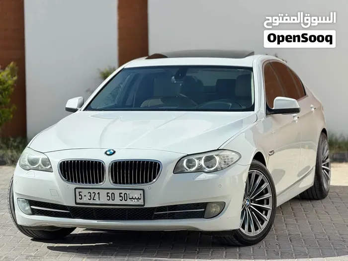 BMW 5 Series 2012 photo 4