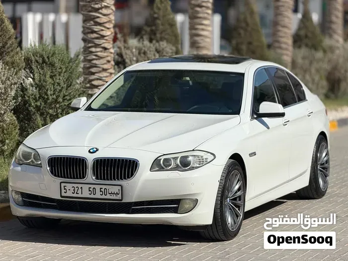 BMW 5 Series 2012 photo 3