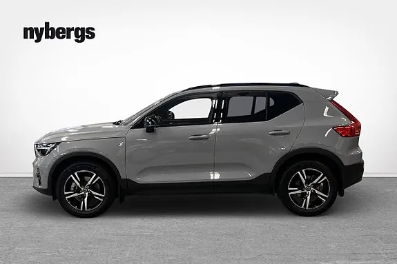Volvo Xc40 2025 photo 2
