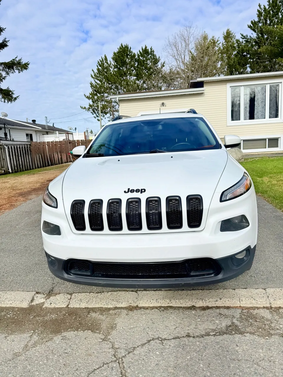 Jeep Cherokee 2016 photo 2