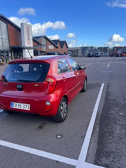 Kia Picanto 2011 photo 5