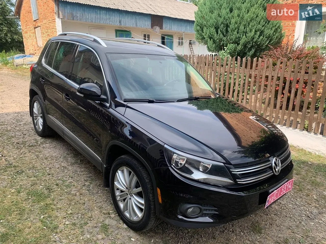 Volkswagen Tiguan 2014 photo 2