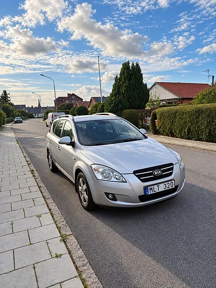 Kia Ceed 2008 photo 2