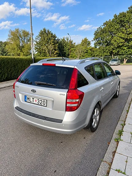 Kia Ceed 2008 photo 3