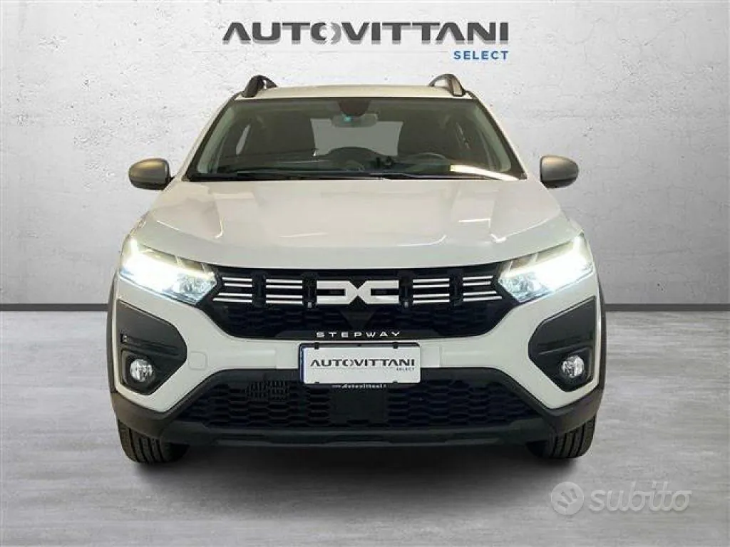 Dacia Sandero Stepway 2023 photo 2