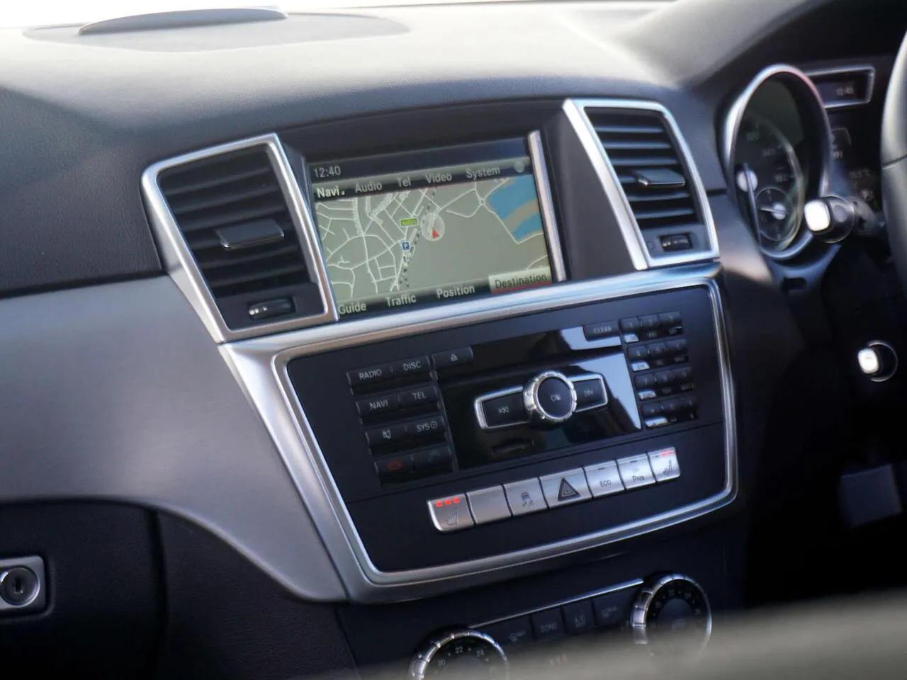 Mercedes-Benz M-Class 2015 photo 3