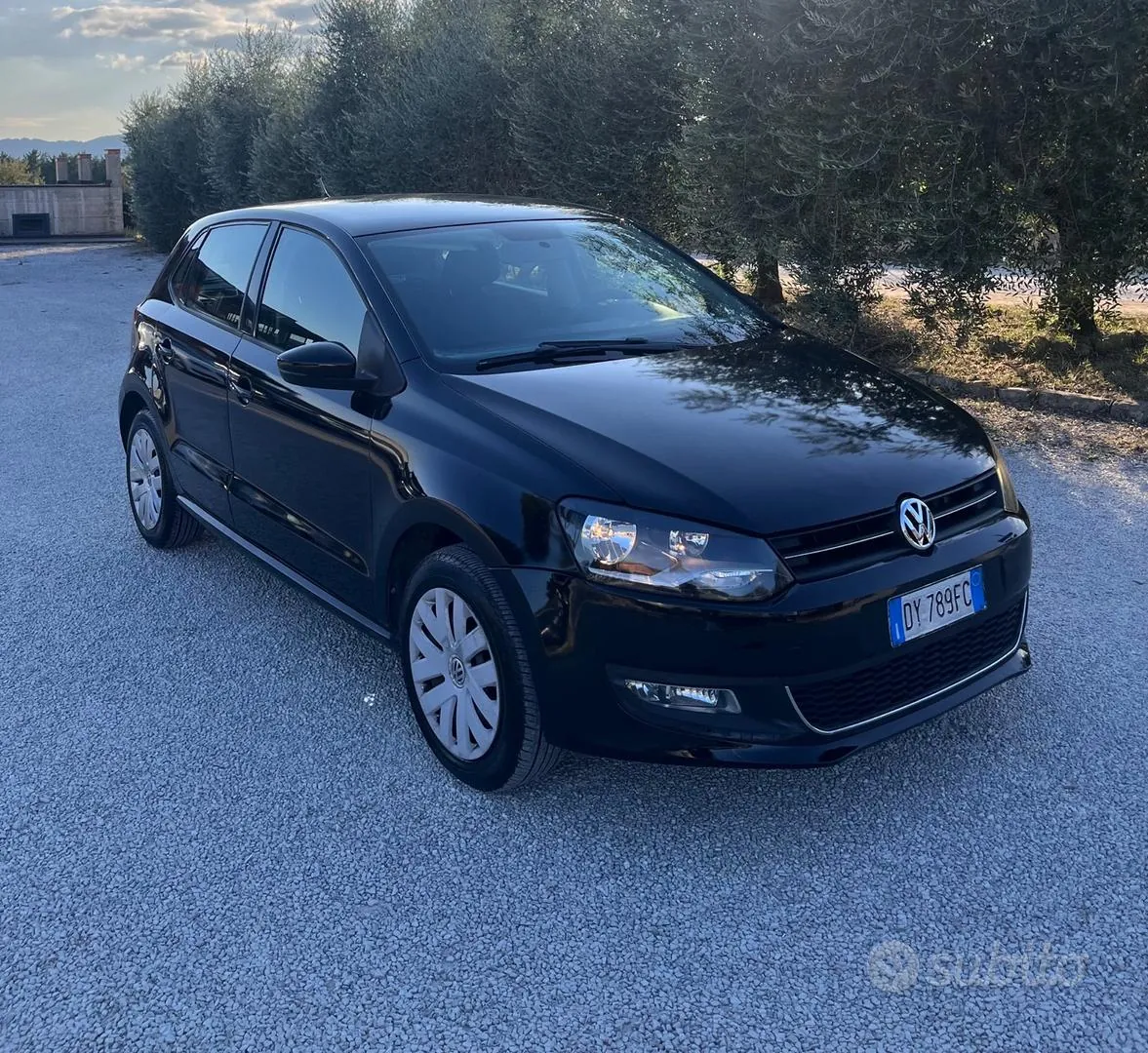 Volkswagen Polo 2009 photo 2