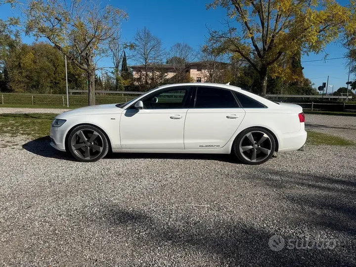 Audi A6 2011 photo 4
