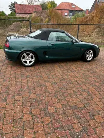 MG F