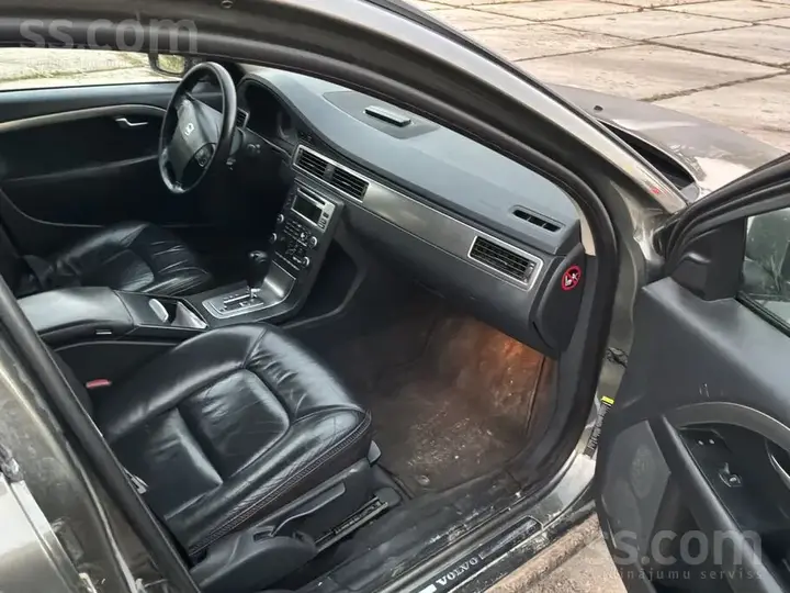 Volvo Xc70 2009 photo 3