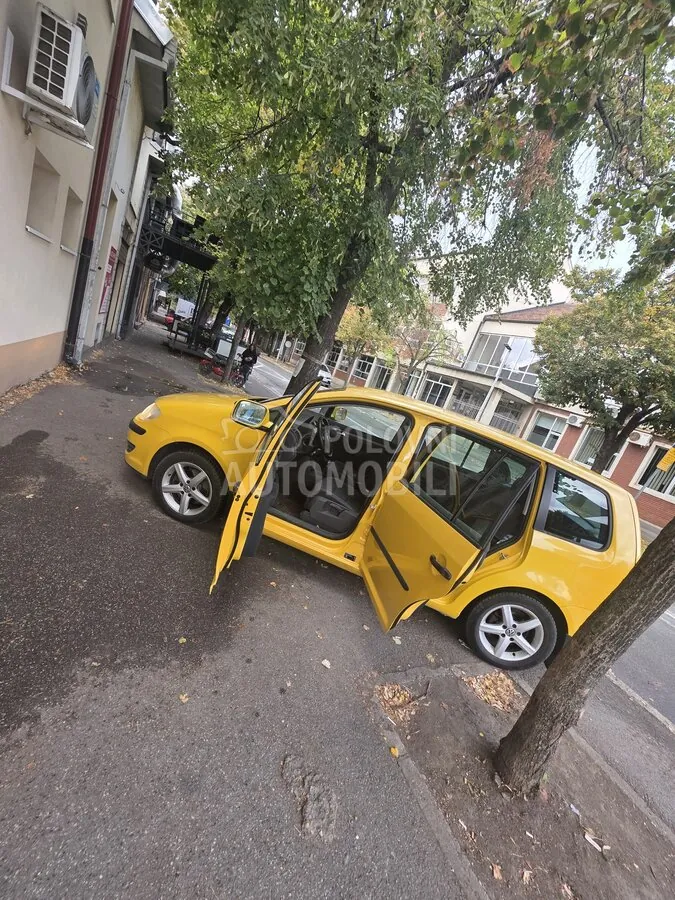 Volkswagen Touran 2008 photo 5