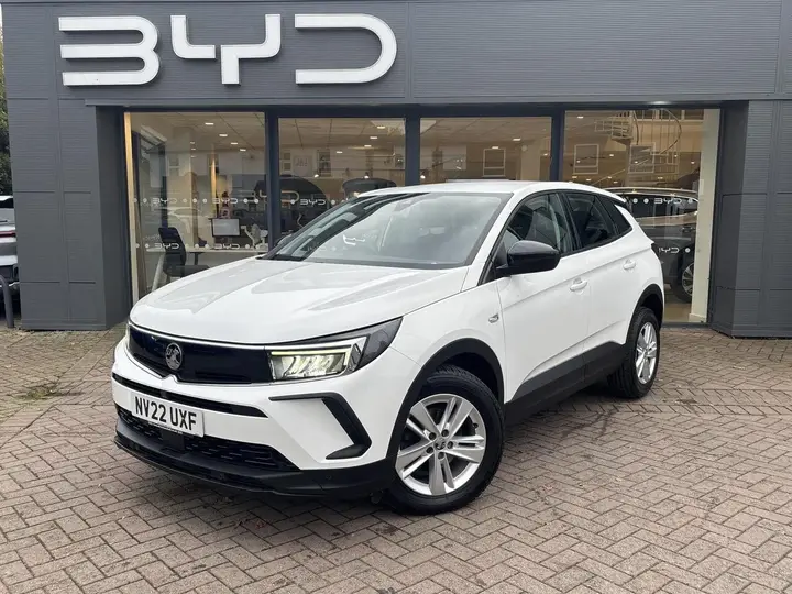 Vauxhall Grandland 2022 photo 3