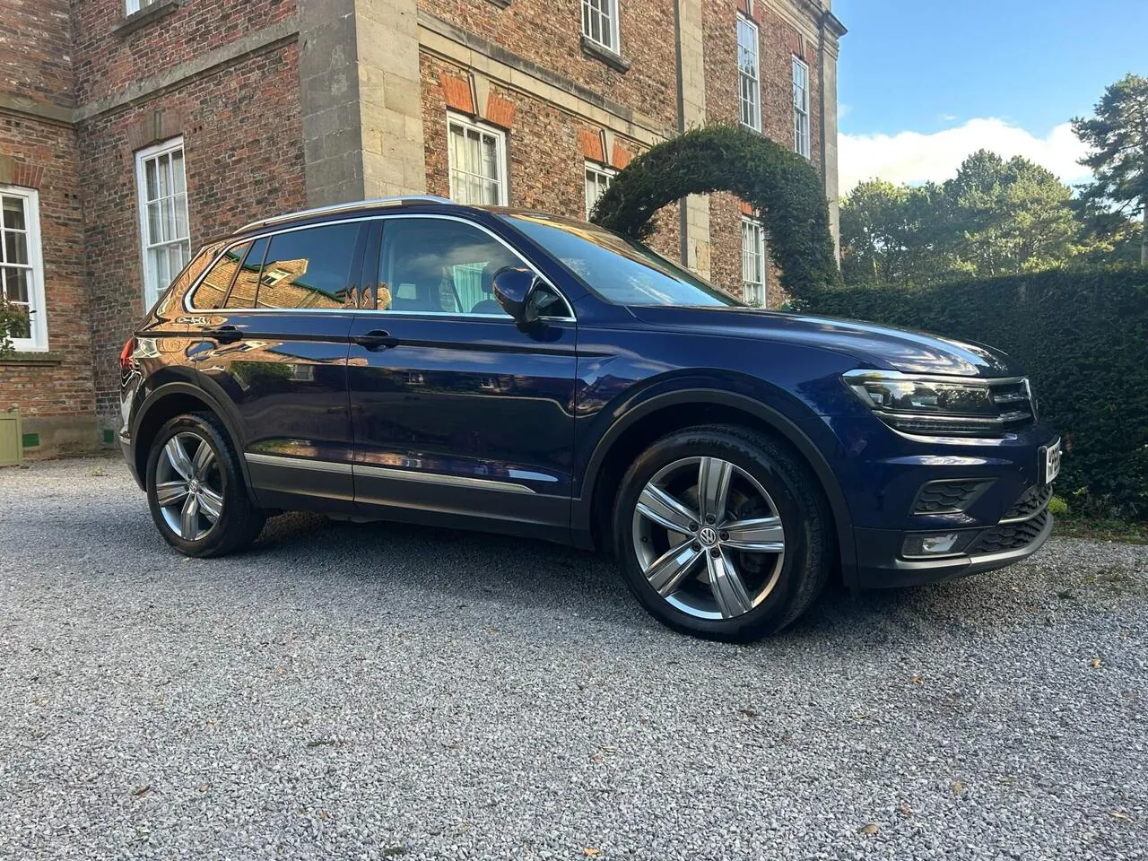 Volkswagen Tiguan 2019 photo 2