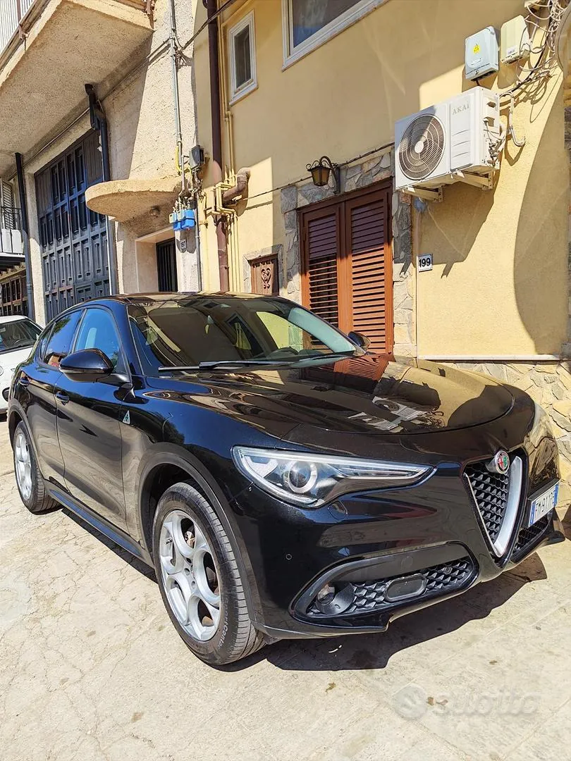 Alfa Romeo Stelvio 2017 photo 4