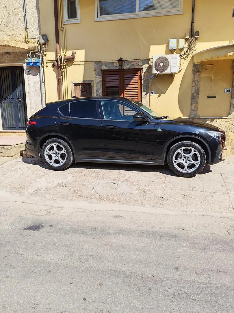 Alfa Romeo Stelvio 2017 photo 3