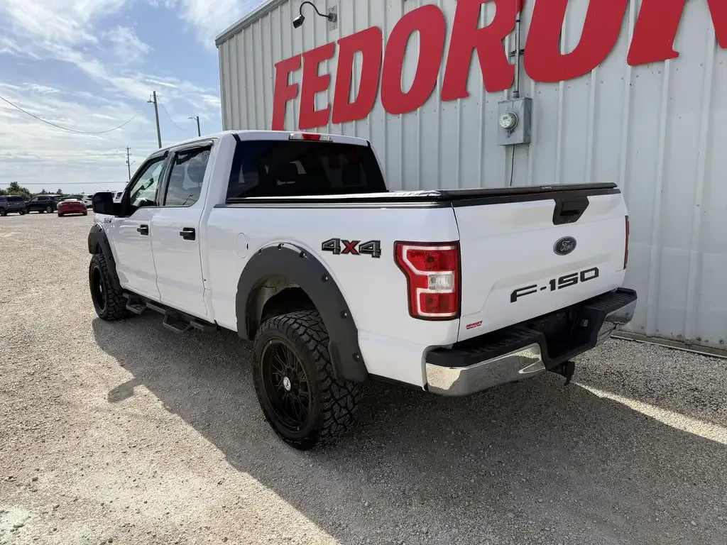 Ford F-150 2018 photo 2