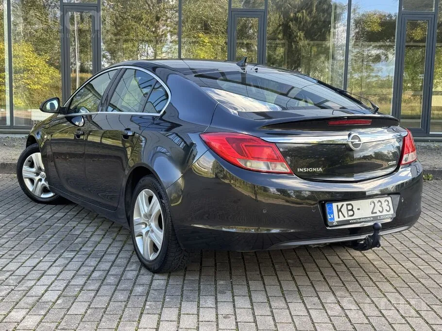 Opel Insignia 2010 photo 3