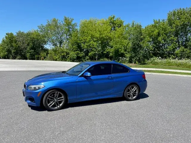 BMW 230I