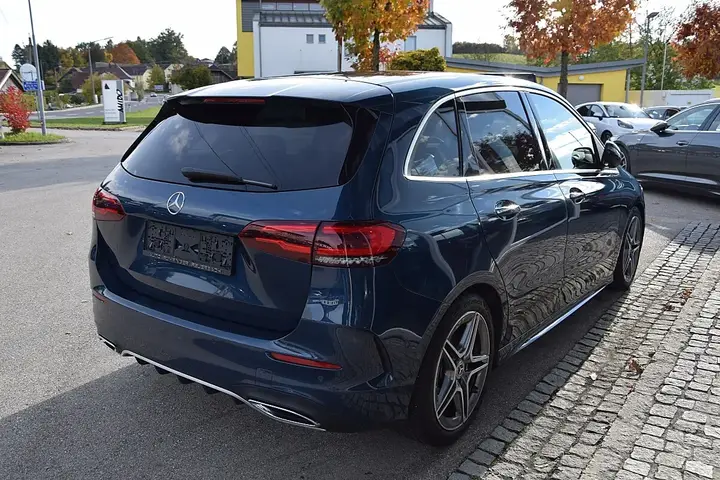 Mercedes-Benz B-Class 2020 photo 3