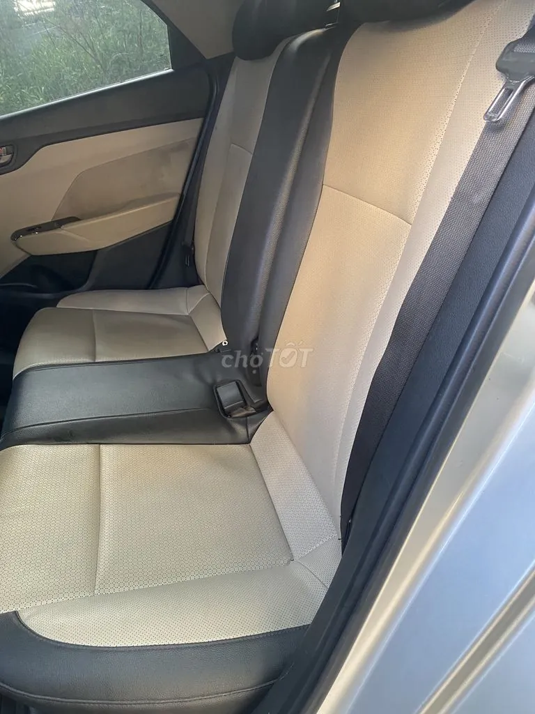 Hyundai Accent 2018 photo 5