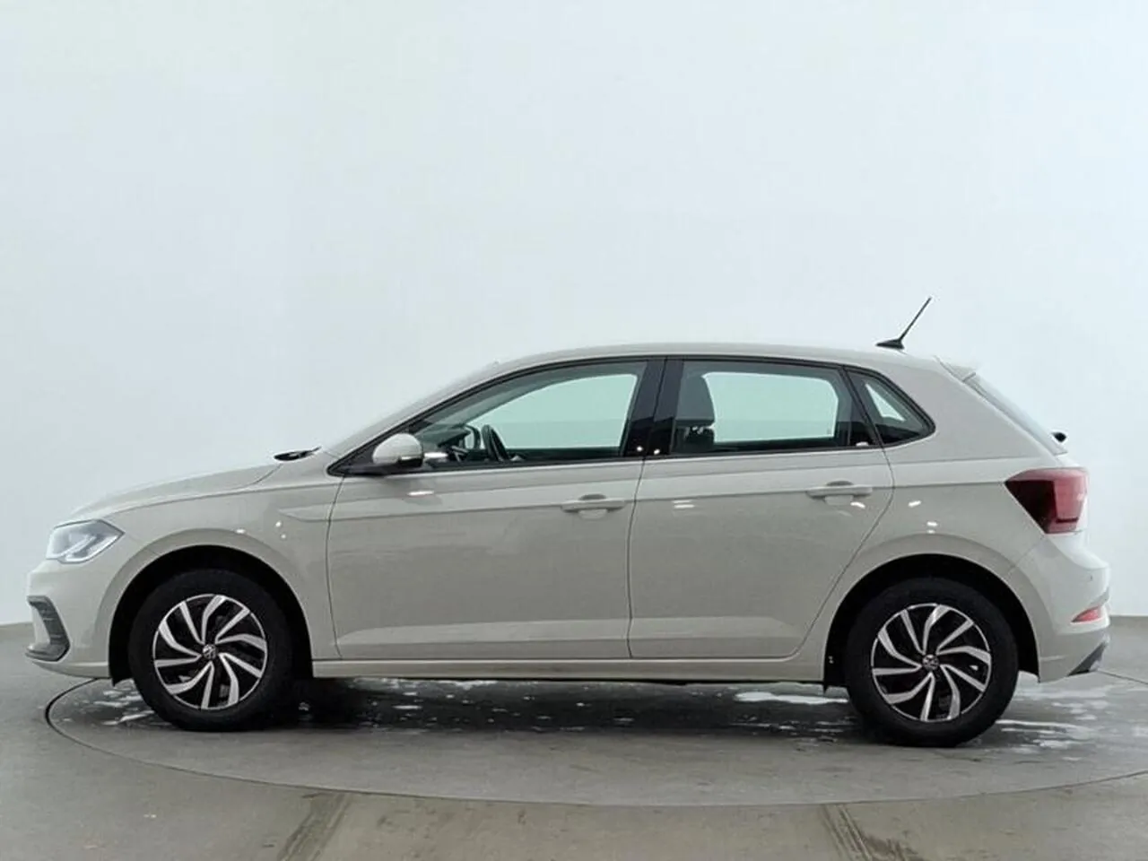 Volkswagen Polo 2024 photo 4