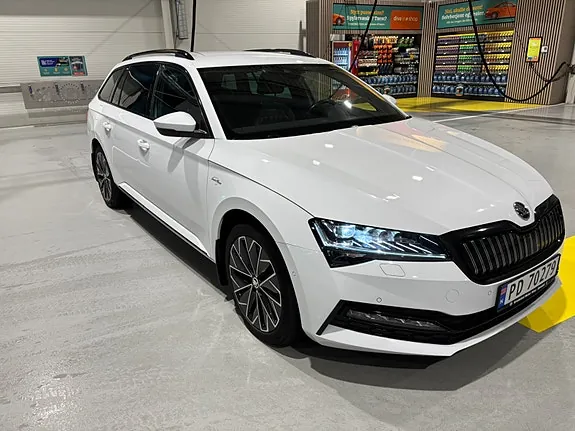 Skoda Superb 2021 photo 3
