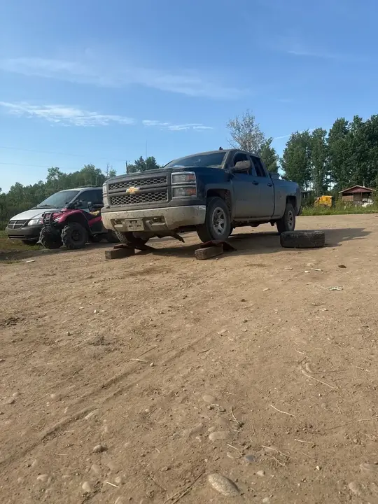 Chevrolet Silverado 1500 2014 photo 3