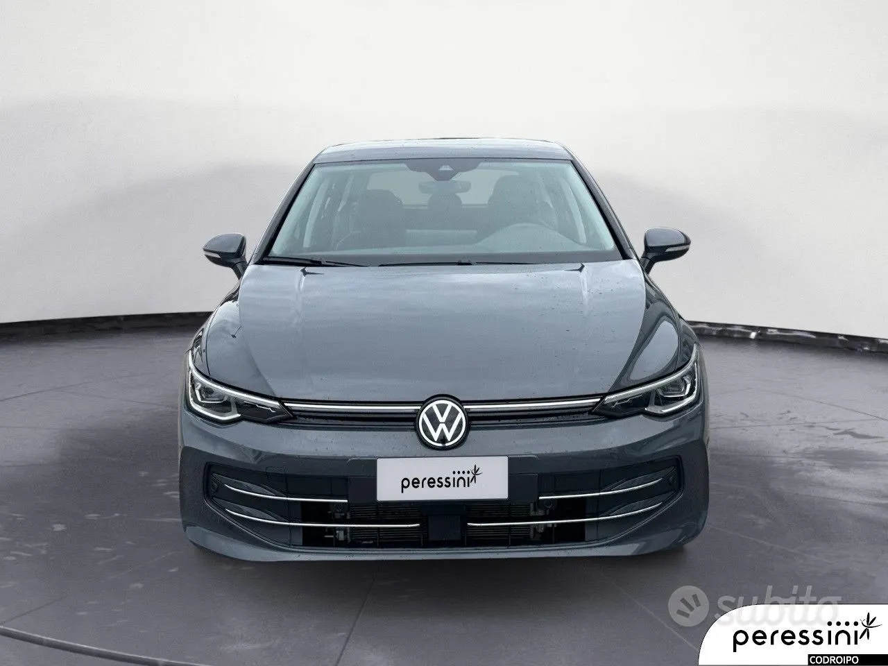 Volkswagen Golf 2025 photo 2