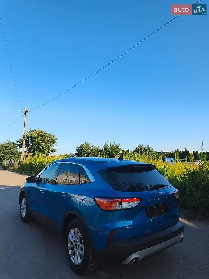Ford Escape 2019 photo 4